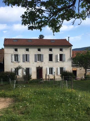 Les Chambres D'Agath'Anes Ganac Exterior photo